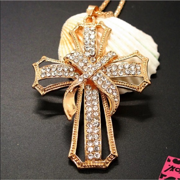 New Crystal Cross BetseyJohnson Sweater Necklace - Picture 14 of 14